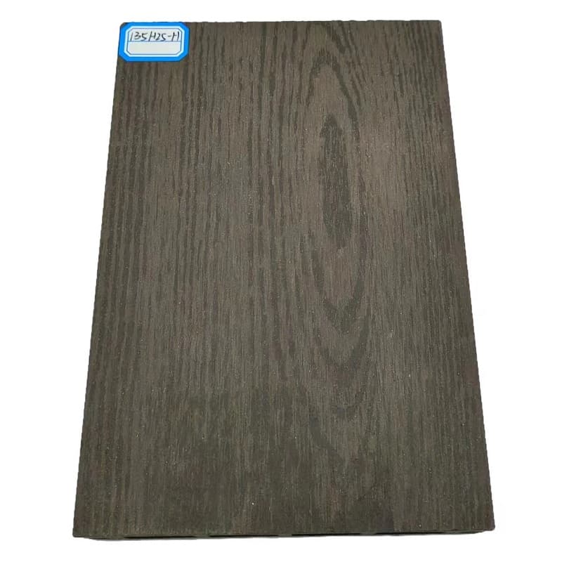 introduce 2D embossed wpc outdoor decking